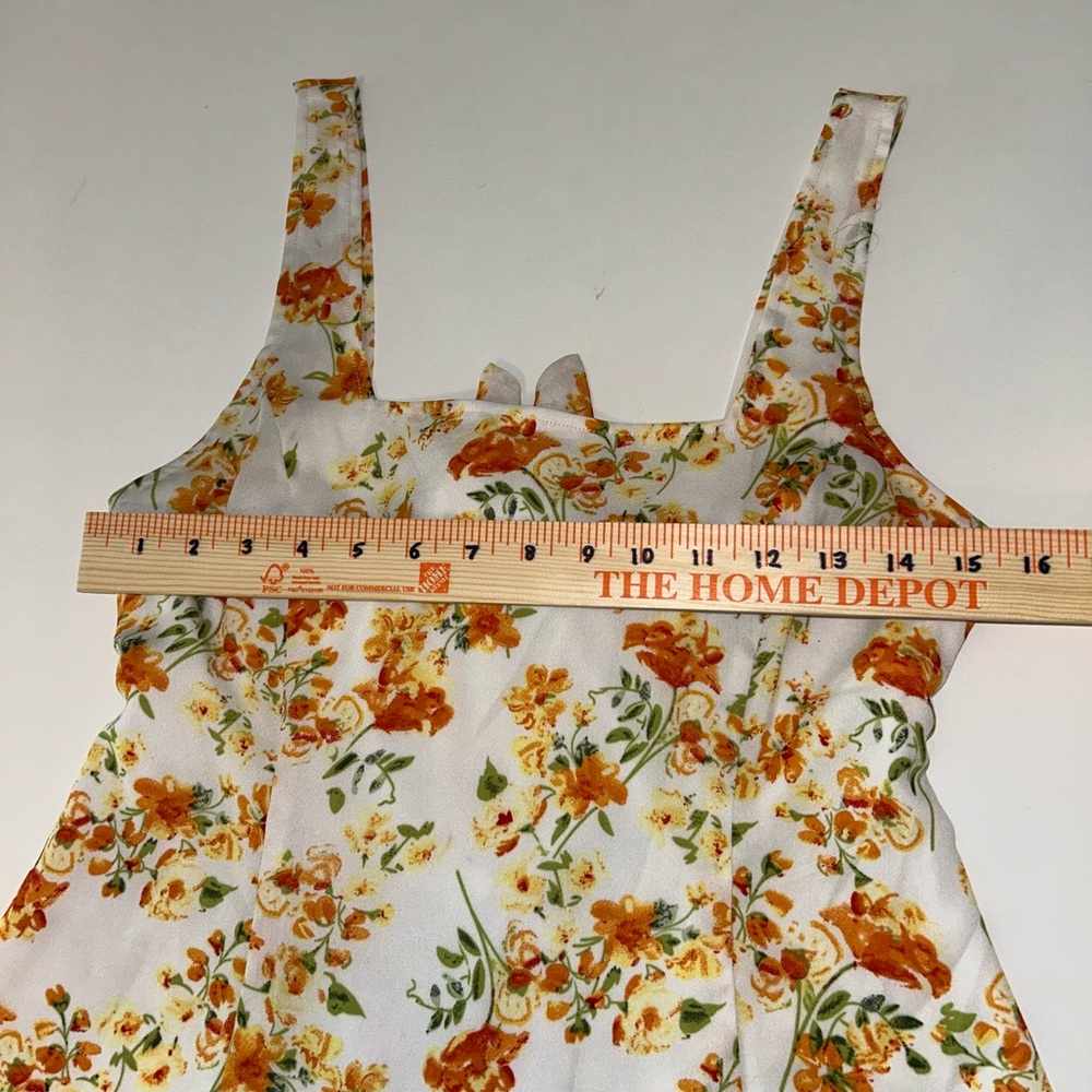 Lulus Day Date white, orange floral dress, fully lined, tie back sz Medium - Picture 9 of 11